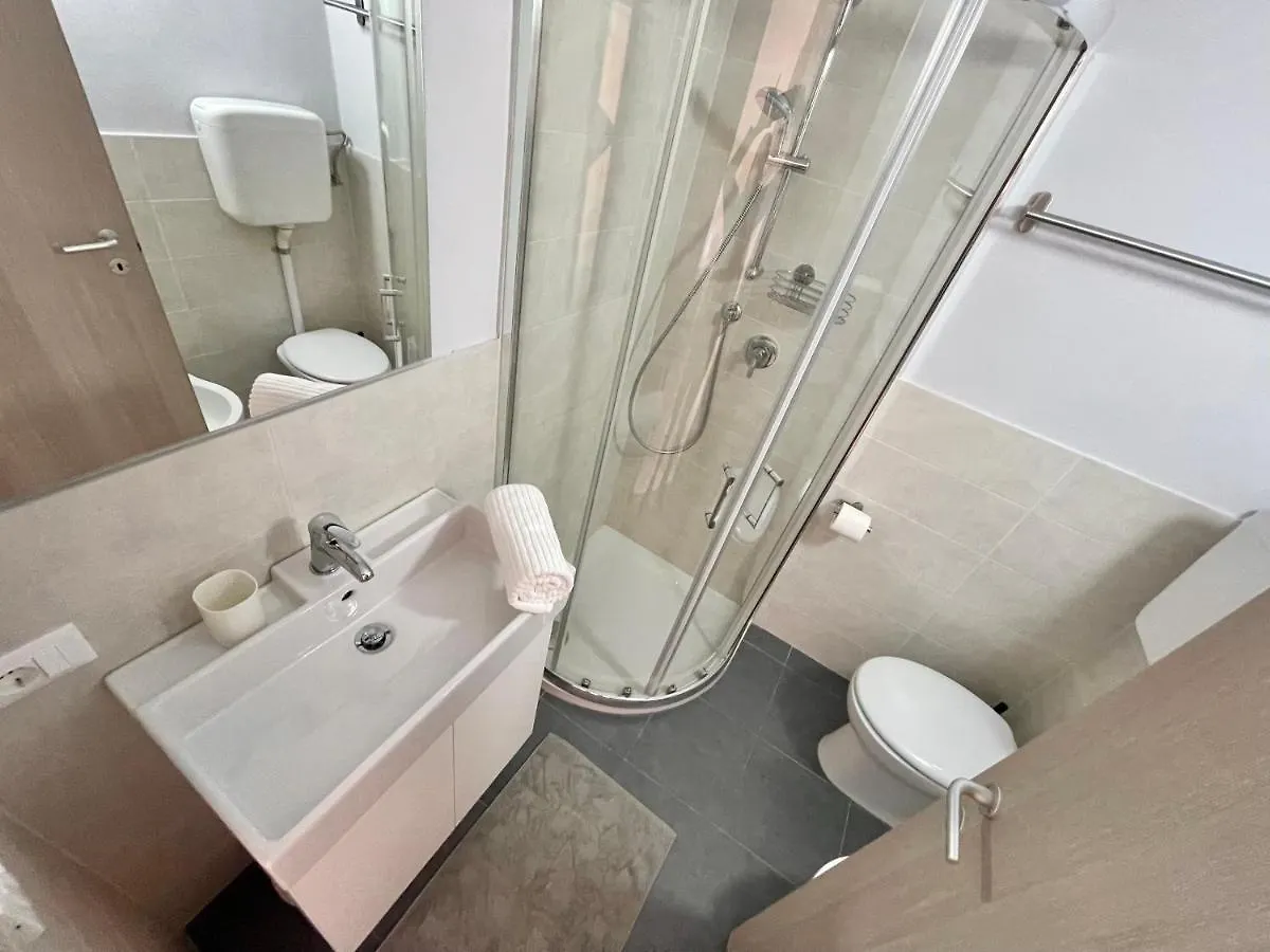Borgo Antico Apartments Toscolano Maderno Italy