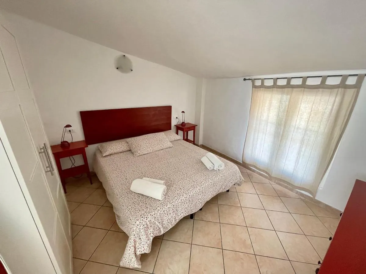 Borgo Antico Apartments Toscolano-Maderno 0*,  Italia